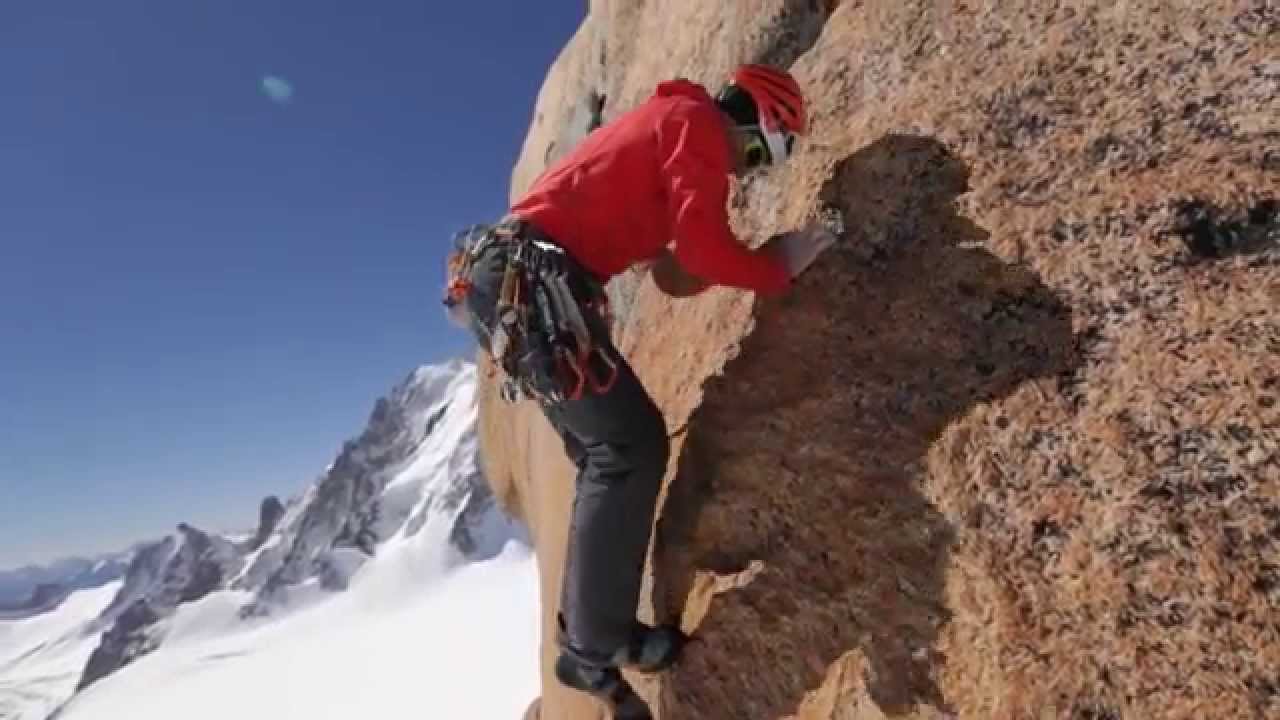 Ueli Steck inicia una nueva expedición en el Himalaya