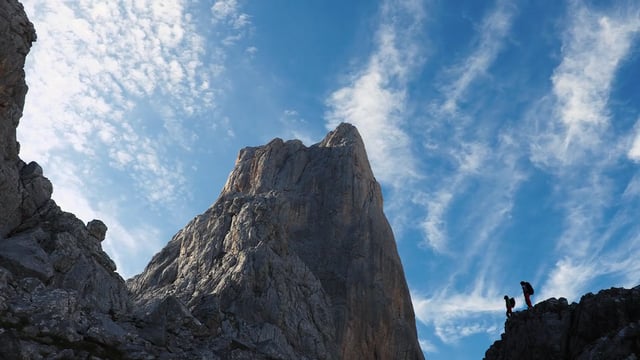 Video, Alex Huber y Fabian Buhl escalan en libre “Sueños de Invierno” (540m, 8a) en el Picu Urriellu